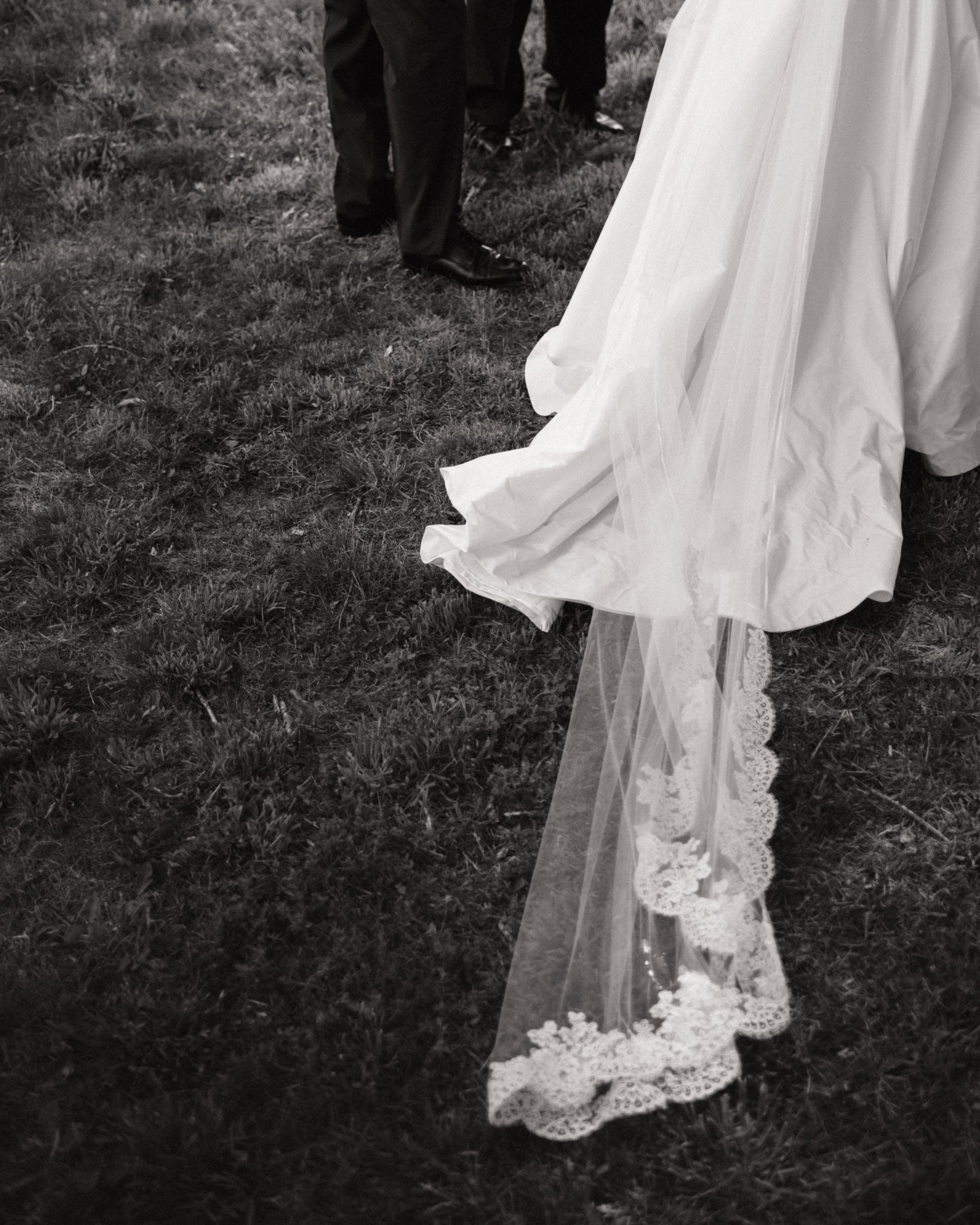 Intimate Cape Cod Wedding | Juli & Ben - Hope Allison Photography