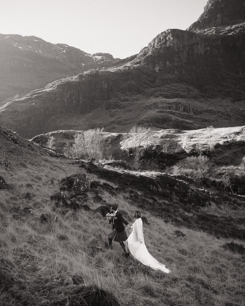 bride and groom scotland destination elopement in glen coe