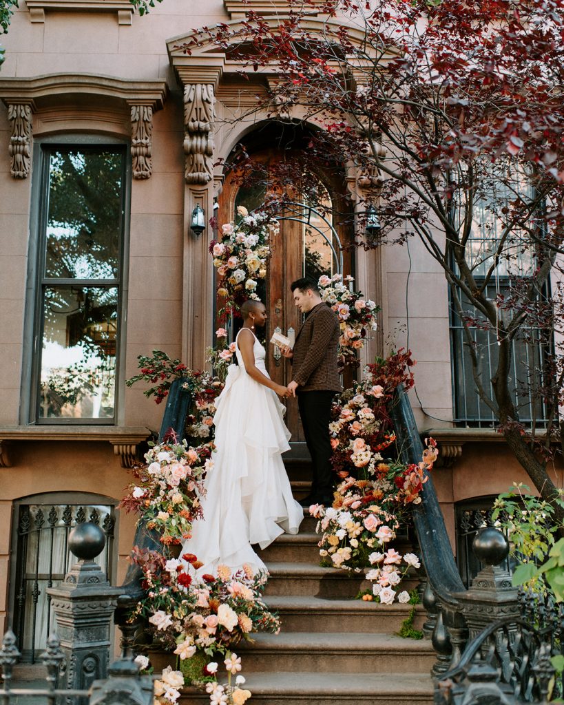 Brooklyn brownstone styled elopement floral stoop install