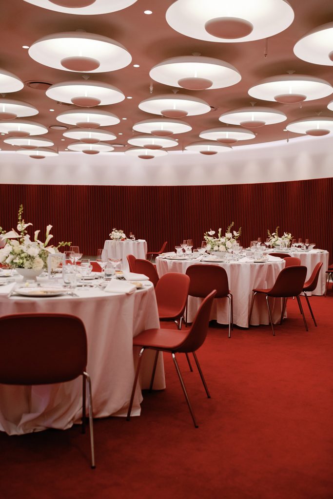 modern New York wedding reception at the TWA Hotel