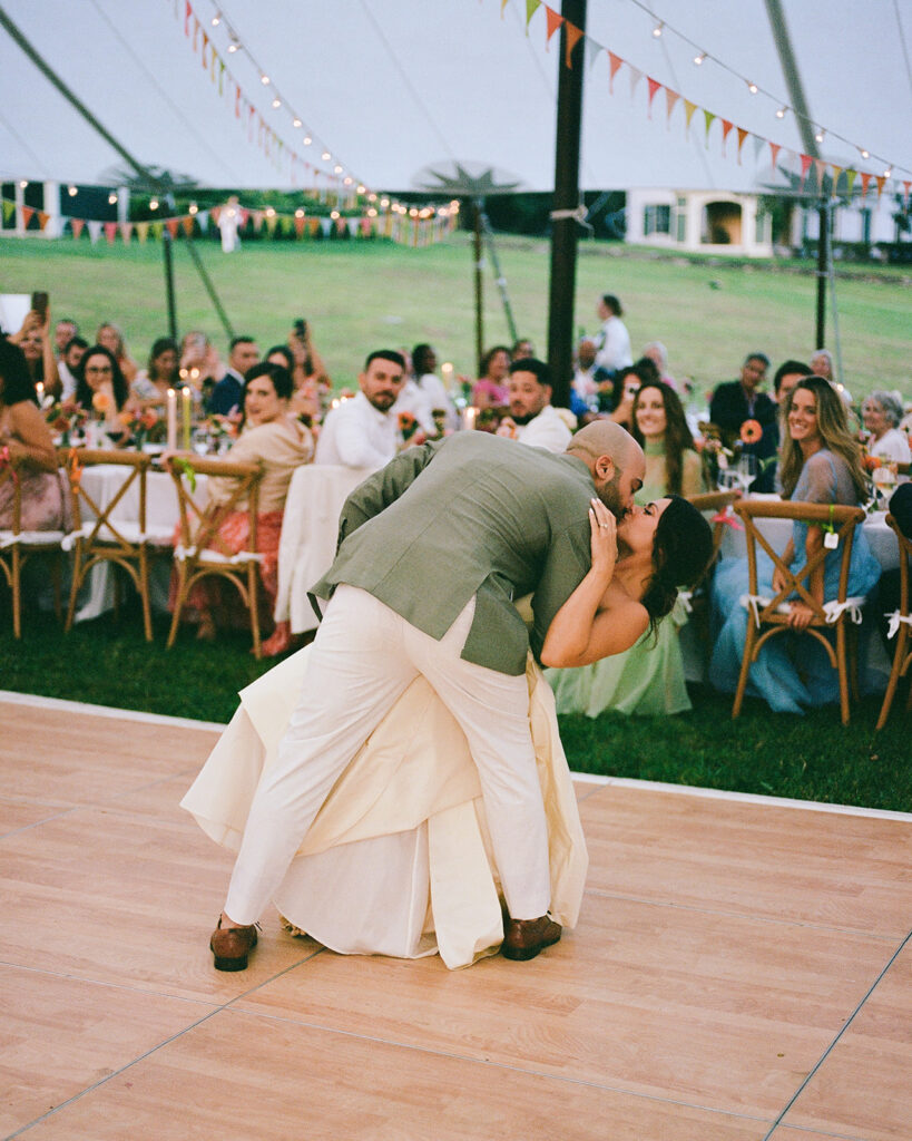 colorful summer wedding at Chesterwood