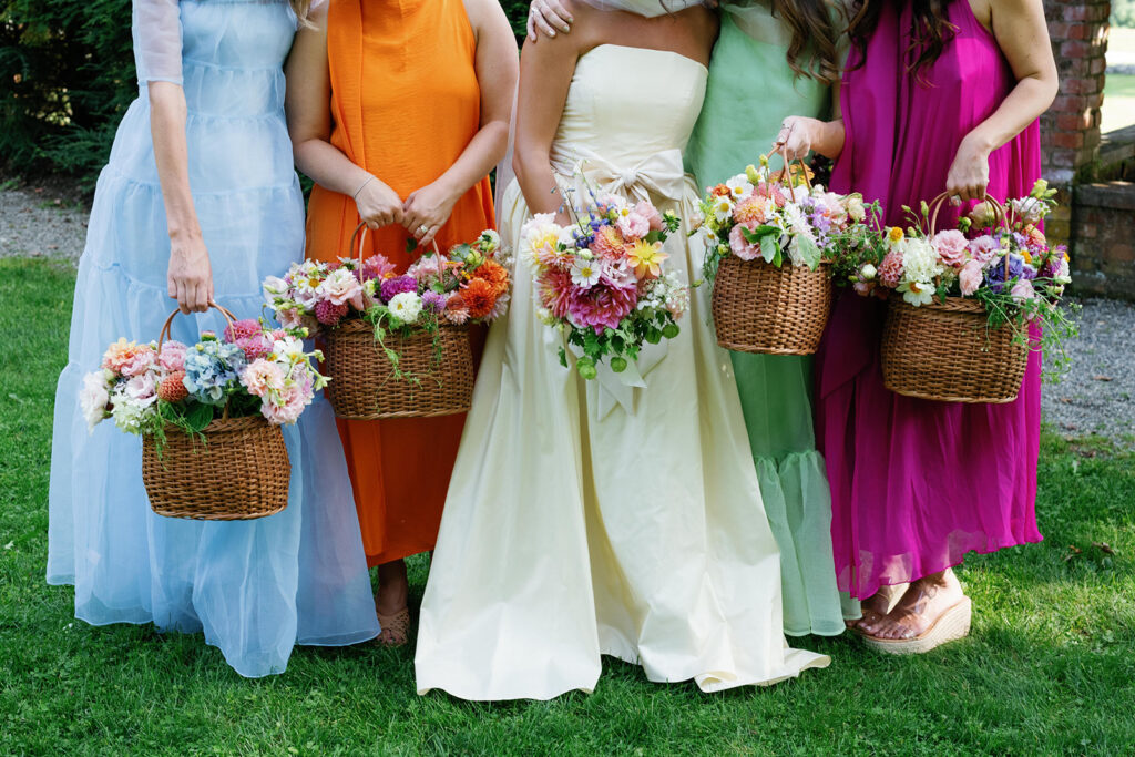 colorful summer wedding at Chesterwood